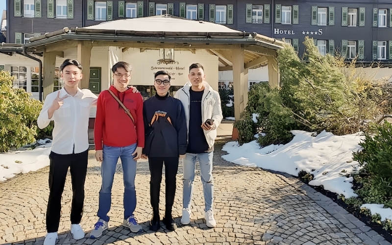 Trường dạy nghề Berufliche Schulezentren für Gastegeberbe