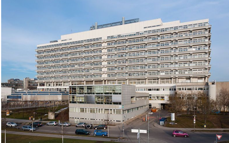 Universität Stuttgart